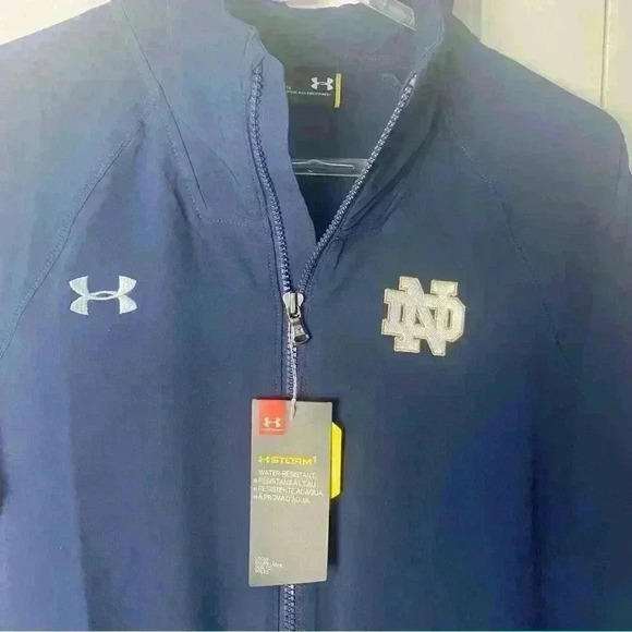 Men's Notre Dame Under Armour Light water resistance Jacket small NWT - Picture 2 of 12